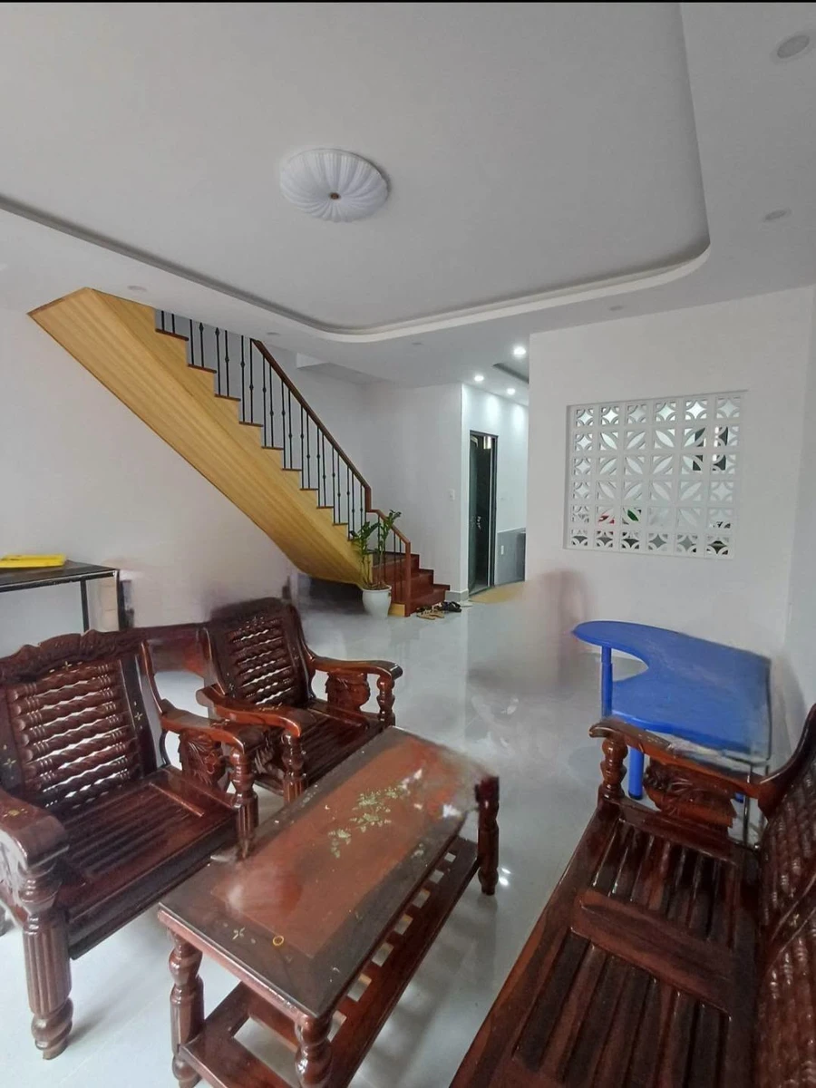 Bán nhà 3PN Nguyên Tử Lực, Đà Lạt 116m² 1 tỷ 890 triệu - Ảnh thu nhỏ 2