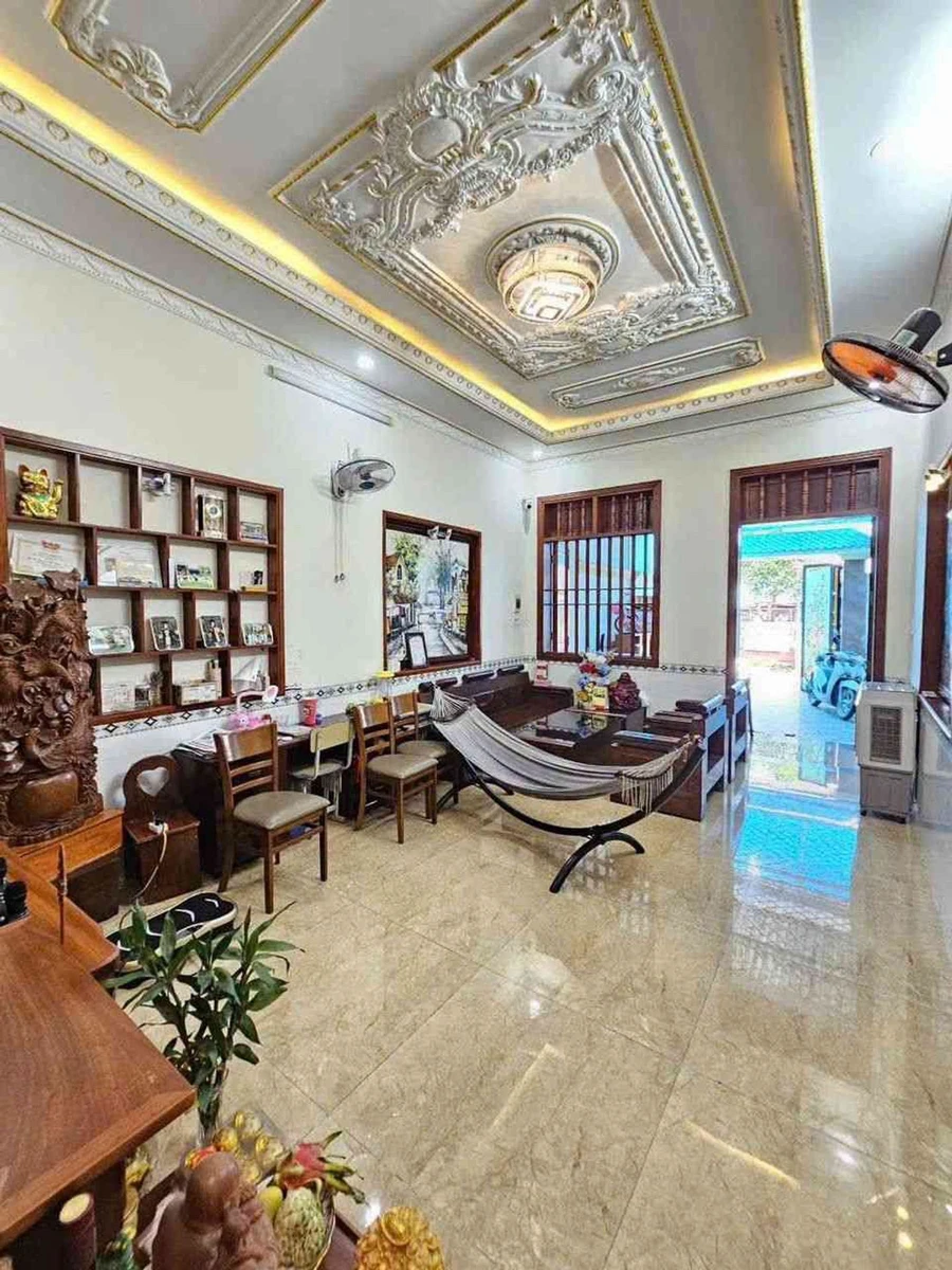 Bán nhà mặt tiền Nguyễn Trãi Dĩ An 116m2 6 tỷ - Ảnh thu nhỏ 5
