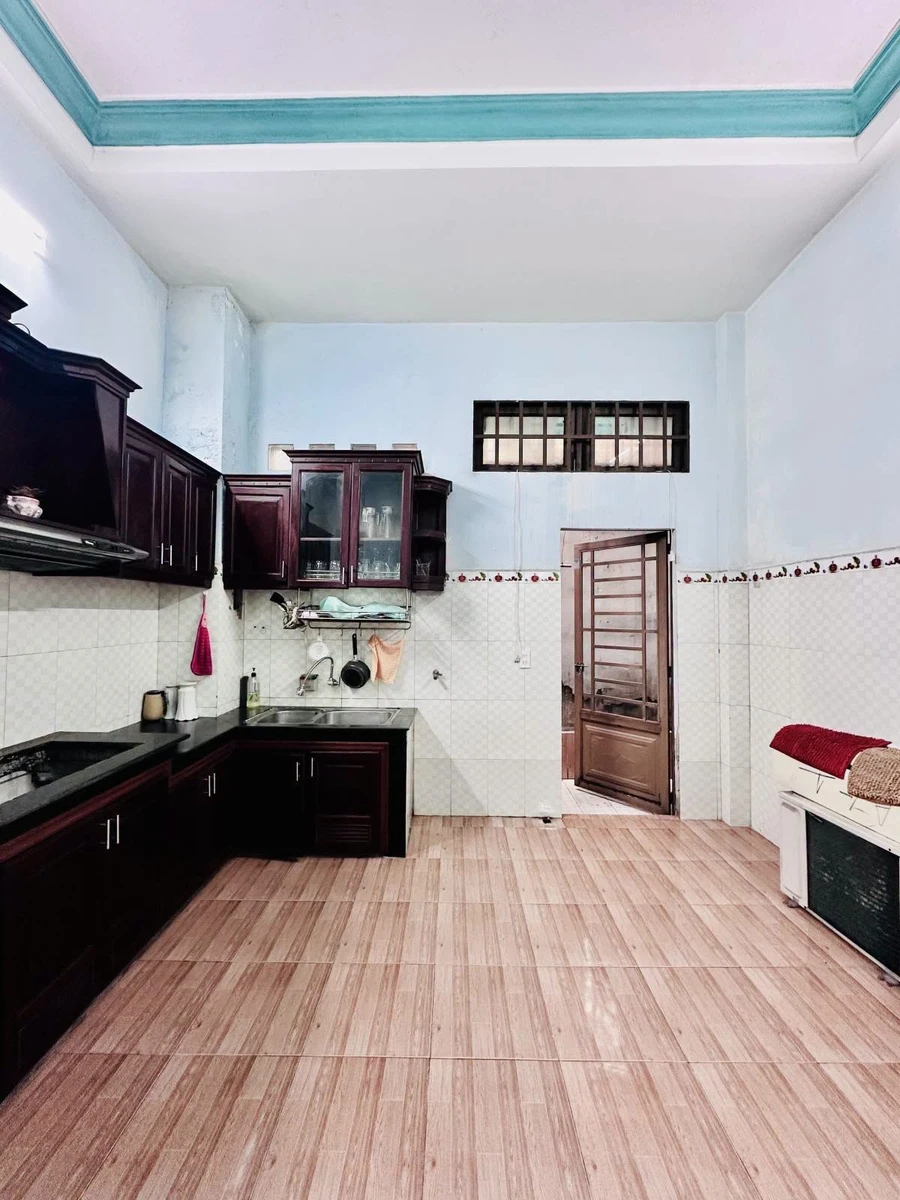 Bán nhà 3 tầng 72m2 6PN hẻm 6m Phường 16 Gò Vấp, 7.3 tỷ - Ảnh thu nhỏ 3