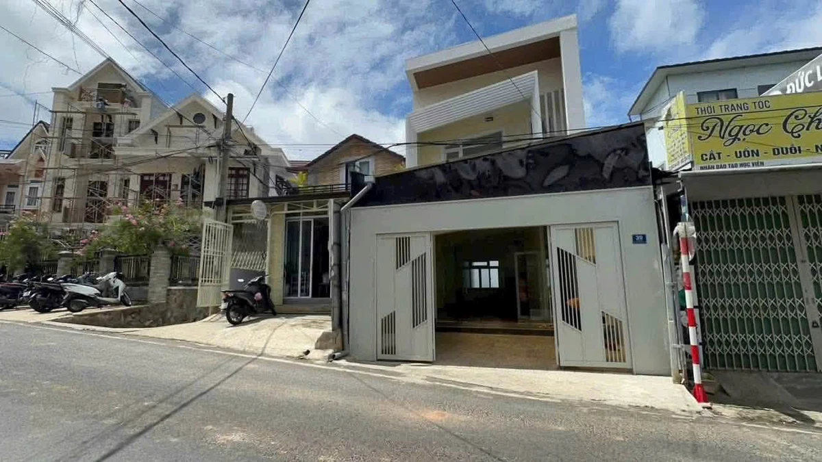 Bán nhà mặt tiền kinh doanh 60m² Đà Lạt 9 tỷ - Ảnh thu nhỏ 2