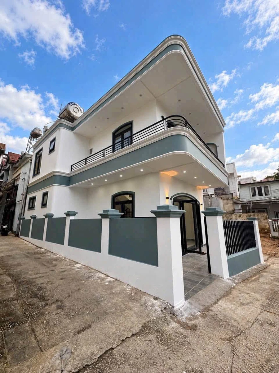 Bán nhà 2 mặt tiền 94m² 4PN gần Bệnh viện Tỉnh 6,4 tỷ - Ảnh 1