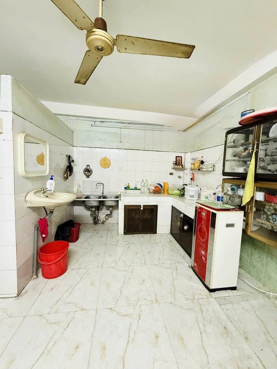 Bán nhà hẻm xe hơi Lê Đại Hành Quận 11, 55m², 4PN, giá 9.x tỷ - Ảnh thu nhỏ 5