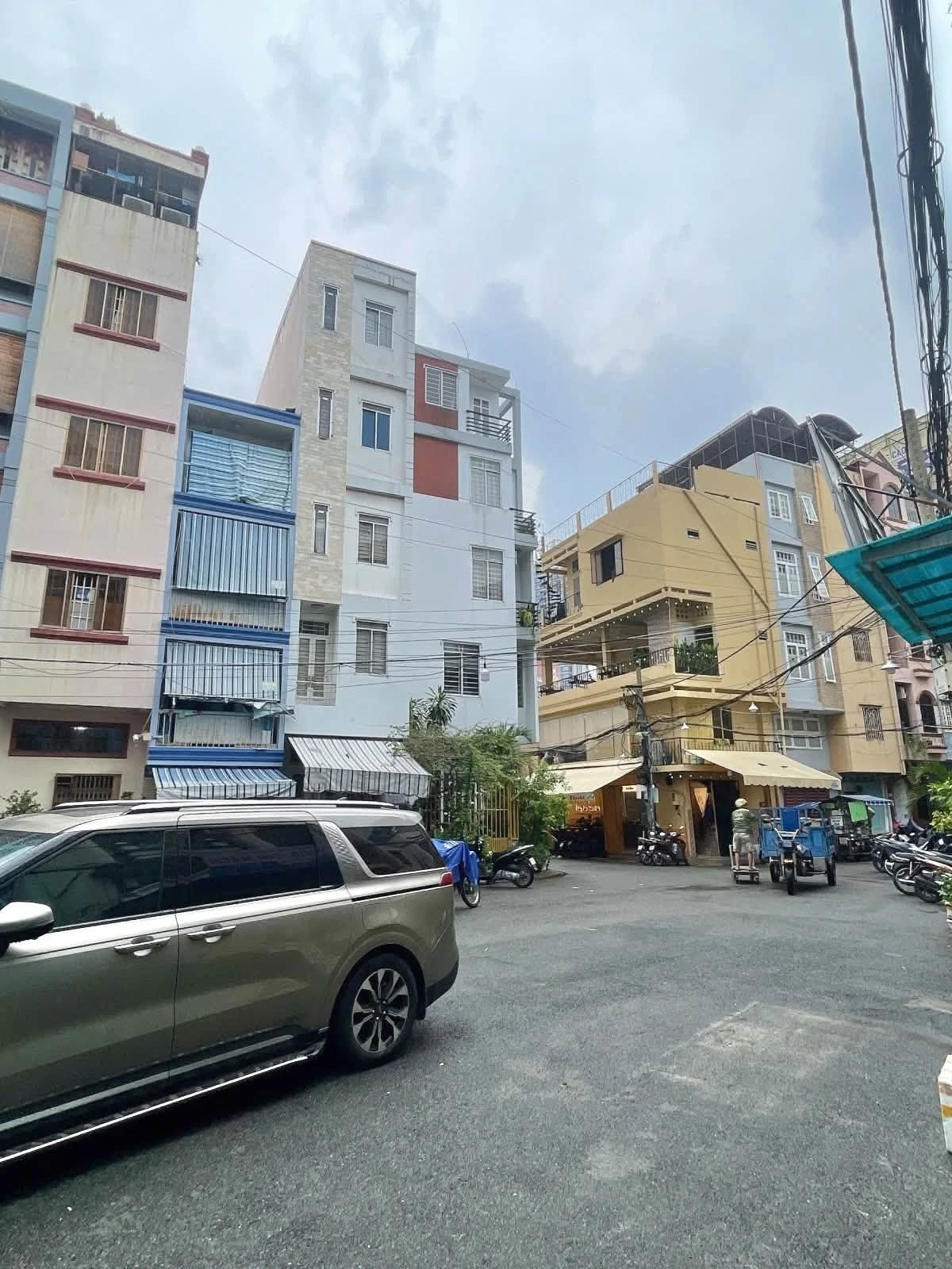 Bán nhà 5PN 110m2 hẻm 10m Thành Thái, Q.10 - Ảnh 1