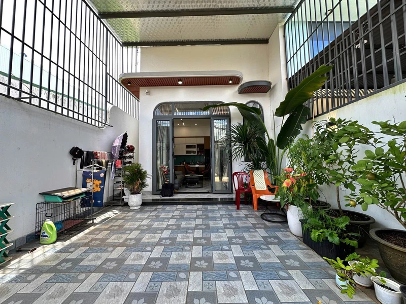Bán nhà 2 phòng ngủ Buôn Ma Thuột, 60m2, 2,39 tỷ