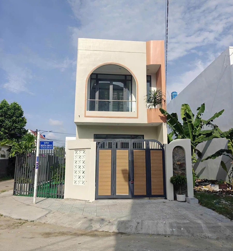 Bán nhà mới 1 trệt 1 lầu 85m² 2PN Rạch Giá 3.18 tỷ - Ảnh 1