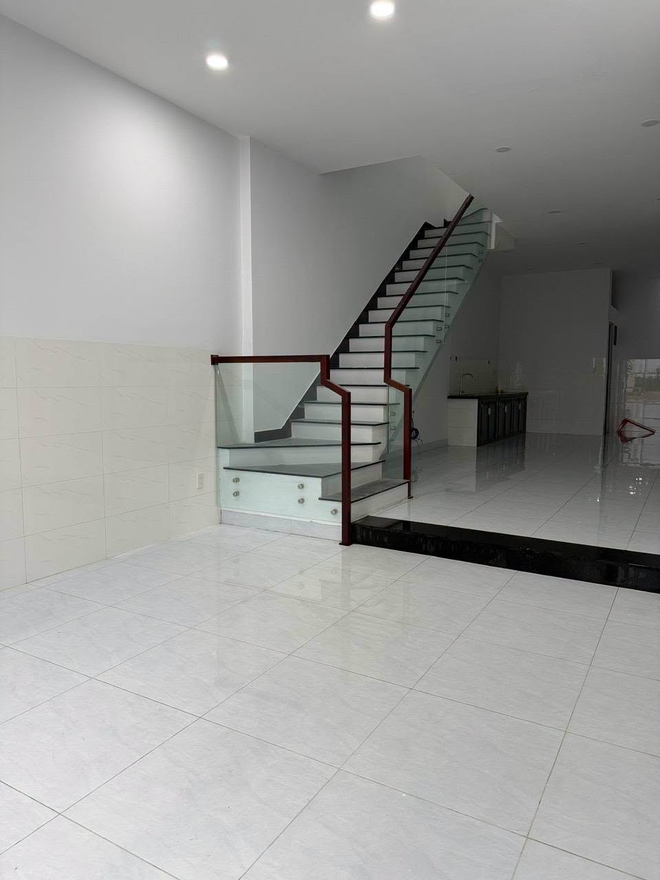 Bán nhà mặt tiền 2 tầng 62m² VCN Phước Long 2, 6.2 tỷ - Ảnh thu nhỏ 4