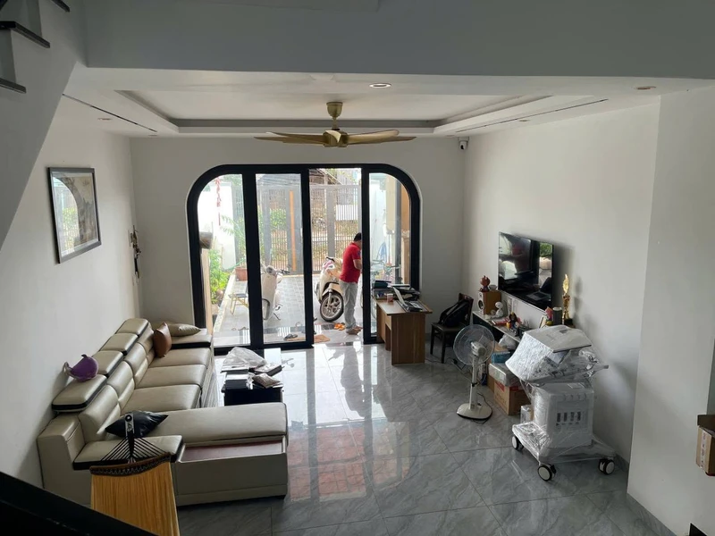 Bán nhà 3 tầng 100m² 4 phòng ngủ Buôn Ma Thuột