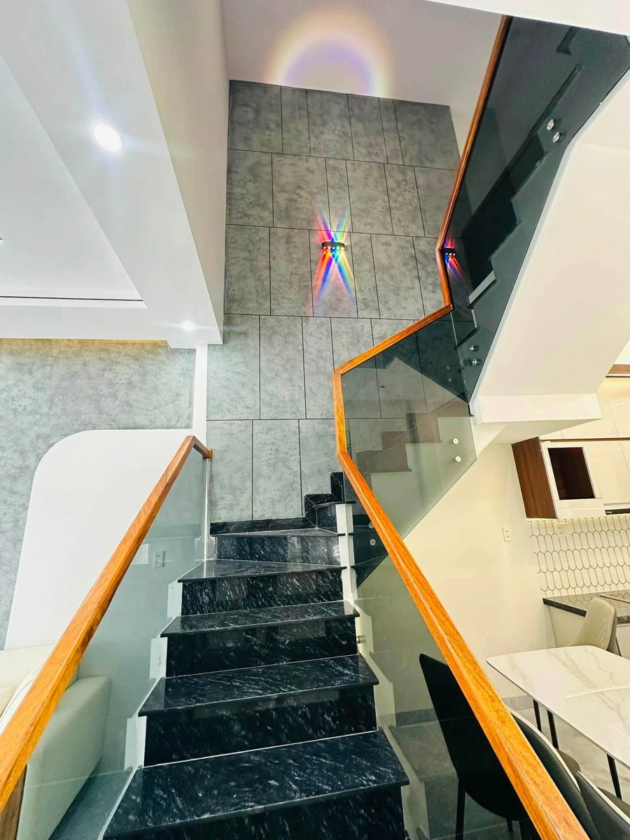 Bán nhà 2 tầng 96,5m2 Nguyễn Công Phương, Quảng Ngãi - Ảnh thu nhỏ 5