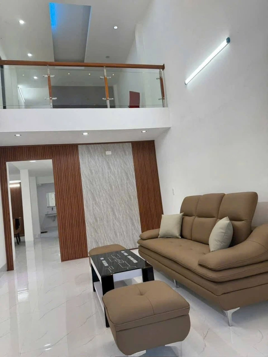 Bán nhà 1 trệt 1 lầu mặt tiền Đoàn Giỏi, Phước Nguyên, TP Bà Rịa, 96m2, 5,2 tỷ - Ảnh thu nhỏ 2