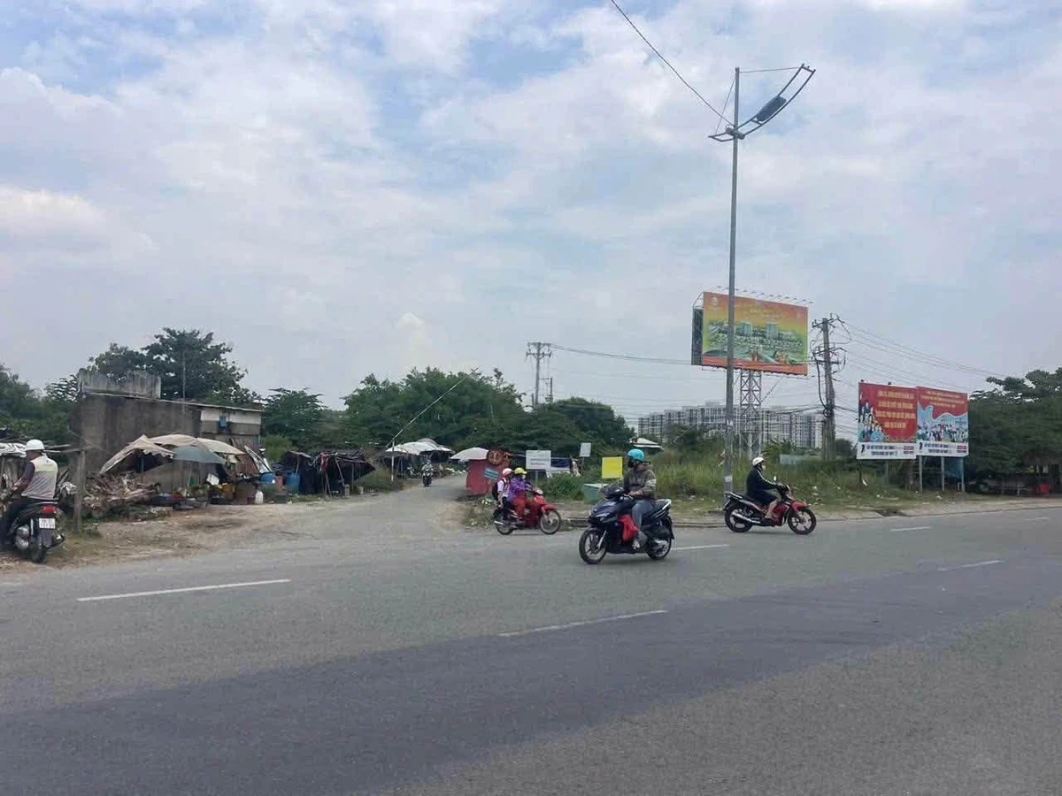 Bán nhà mới 5x20m, 3 phòng ngủ, Bến Lức, Tây Ninh, 1 tỷ 9 - Ảnh 1