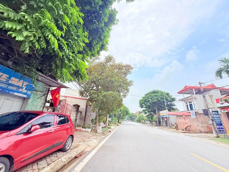 Bán đất Sóc Sơn 182m² mặt tiền 11m, gần 18tr/m2