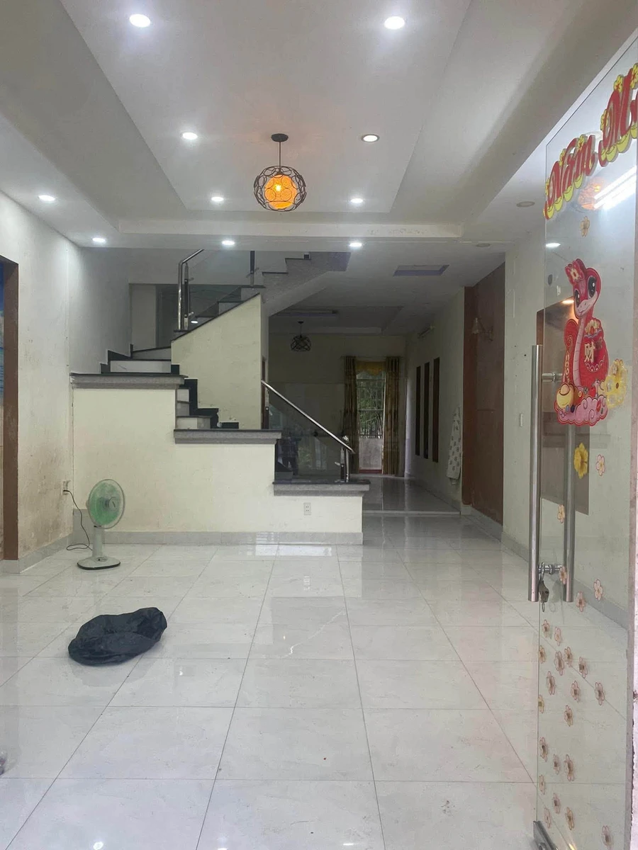 Bán nhà 2 tầng 73.5m² Tân Uyên Bình Dương 2.1 tỷ - Ảnh thu nhỏ 3