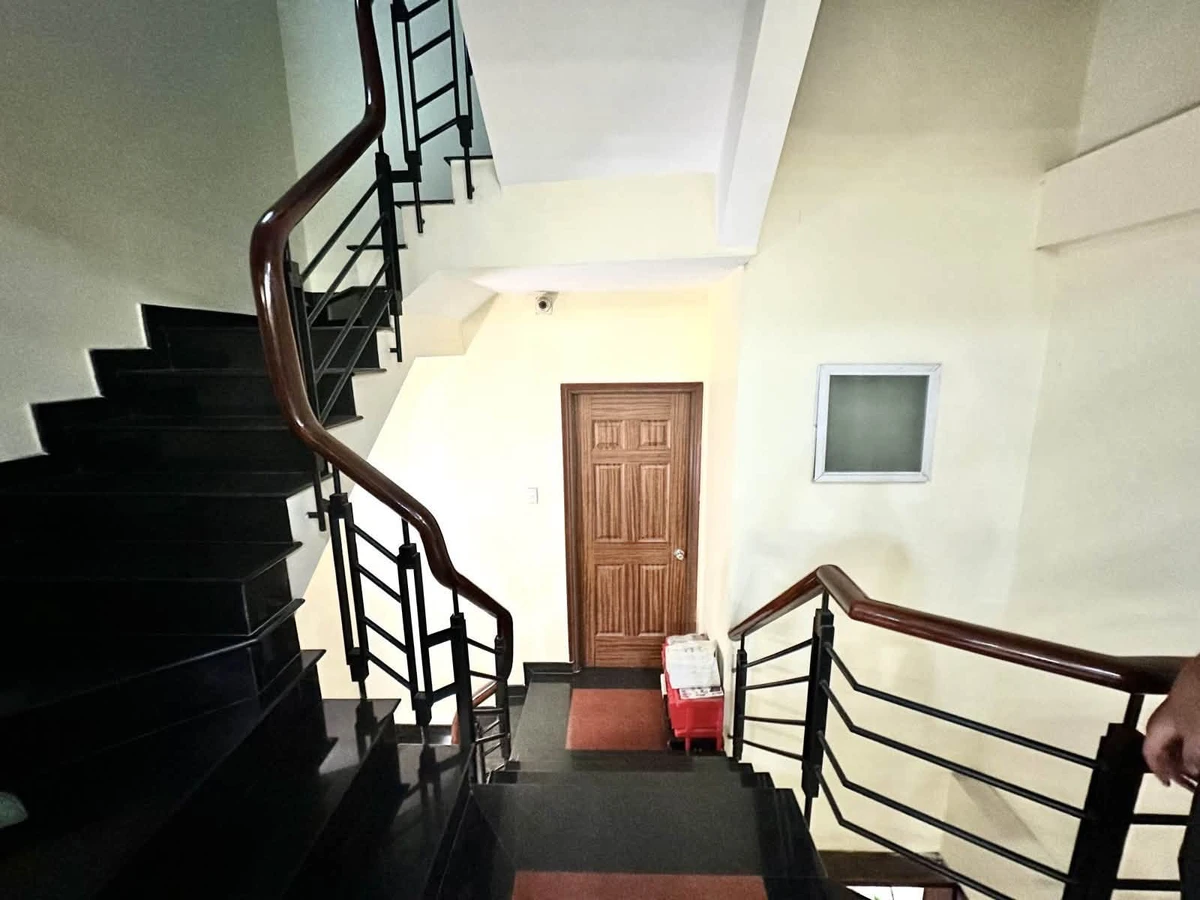 Bán nhà 2 mặt hẻm, 80m², 4 tầng, 4PN, ôtô vào nhà, 12,99 tỷ, Quận 3 - Ảnh thu nhỏ 2