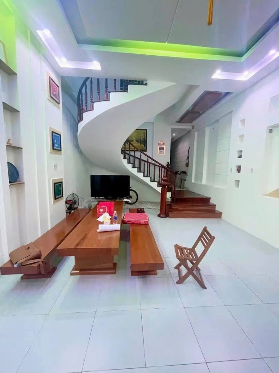 Bán nhà 95m² (5x19m) khu giáo dục Hải Châu, Đà Nẵng, giá nhỉnh 8 tỷ - Ảnh 1