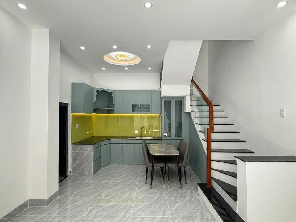 Bán nhà 1 trệt 2 lầu 3 phòng ngủ 54m2 Vũng Tàu 5,6 tỷ - Ảnh thu nhỏ 5