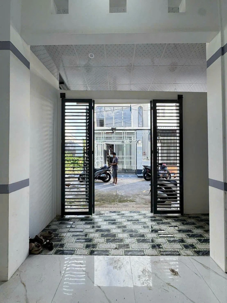 Bán nhà hẻm 95m² 2 phòng ngủ Ngô Văn Sở Quận 1 - Ảnh thu nhỏ 2
