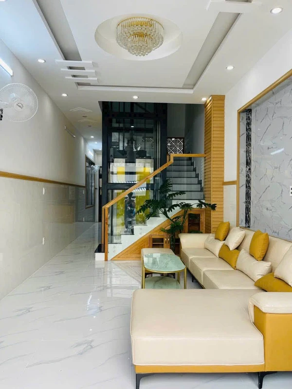 Bán nhà mặt tiền 80m² 5PN Trần Bình Trọng, Vũng Tàu