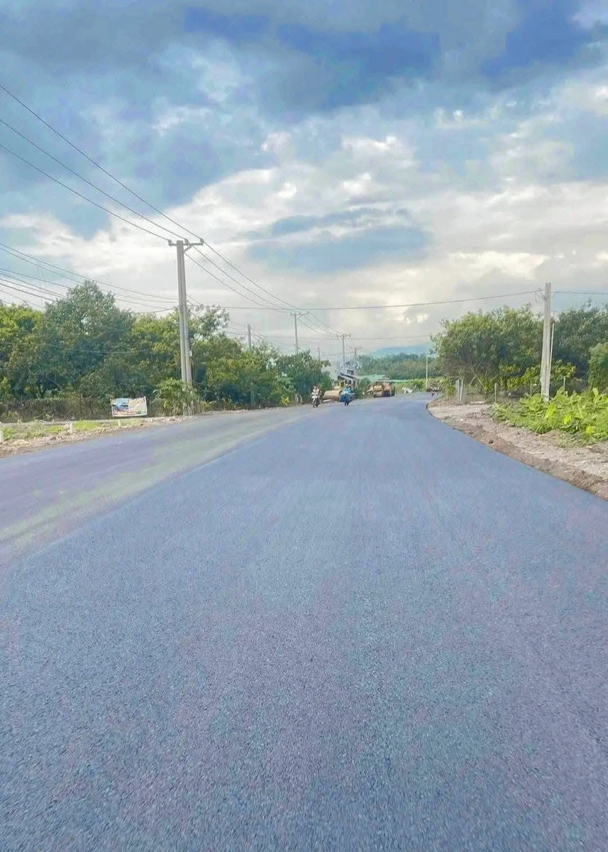 Bán đất mặt tiền đường nhựa 16m, 5x30m, giá 820 triệu tại Long Khánh, Đồng Nai - Ảnh thu nhỏ 3