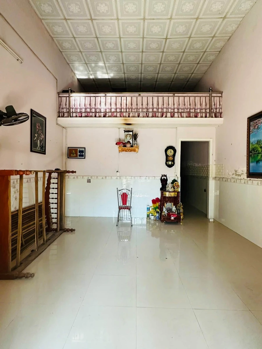 Nhà gác lửng sân ô tô, Quang Trung, 94m2 - Ảnh thu nhỏ 2