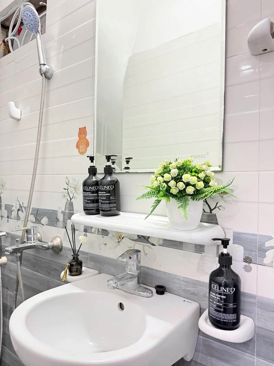 Bán nhà phố 25m² mặt đường Vũ Chí Thắng, Quận 7, 3 tỷ 50 - Ảnh thu nhỏ 3
