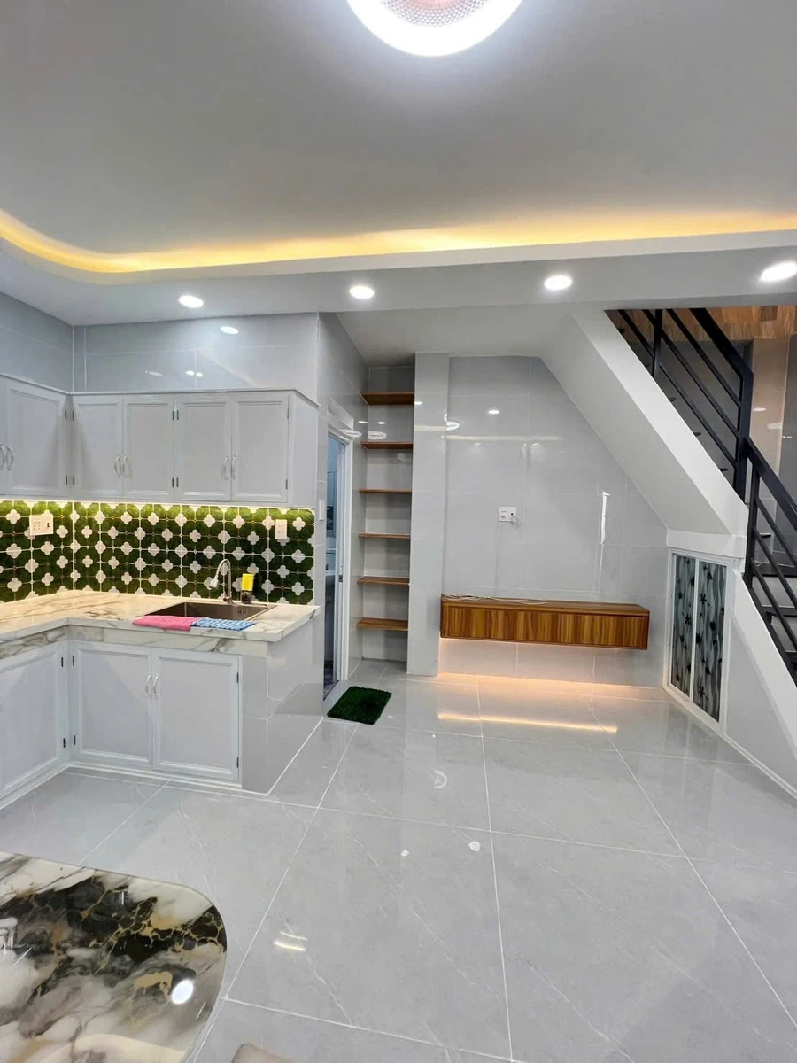Bán nhà mới 1 trệt 1 lầu 24,5m² đường 3/2 gần ngã tư Tạ Uyên, Quận 11 giá 2,98 tỷ - Ảnh thu nhỏ 2
