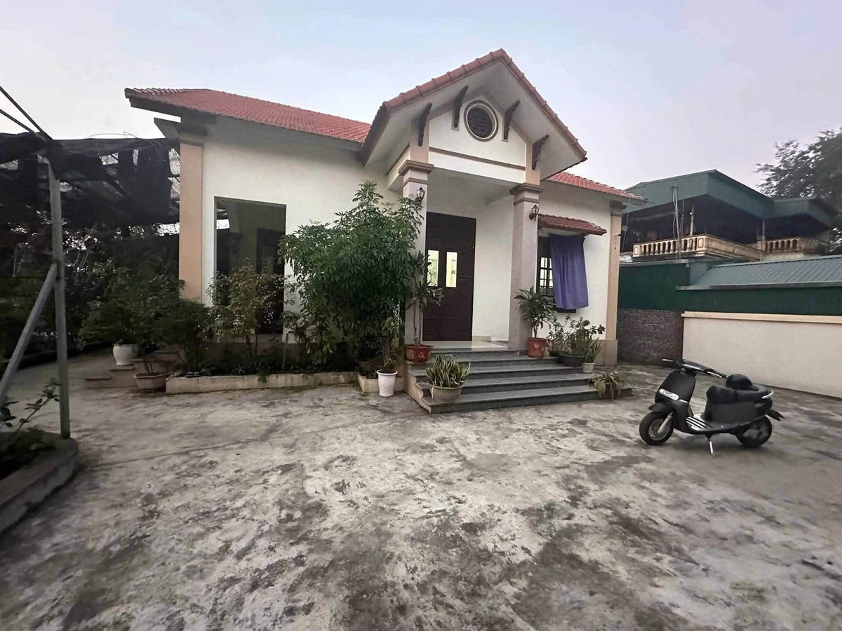 Bán biệt thự tặng kèm 700m2 thổ cư Nam Sách 2 tỷ - Ảnh 1