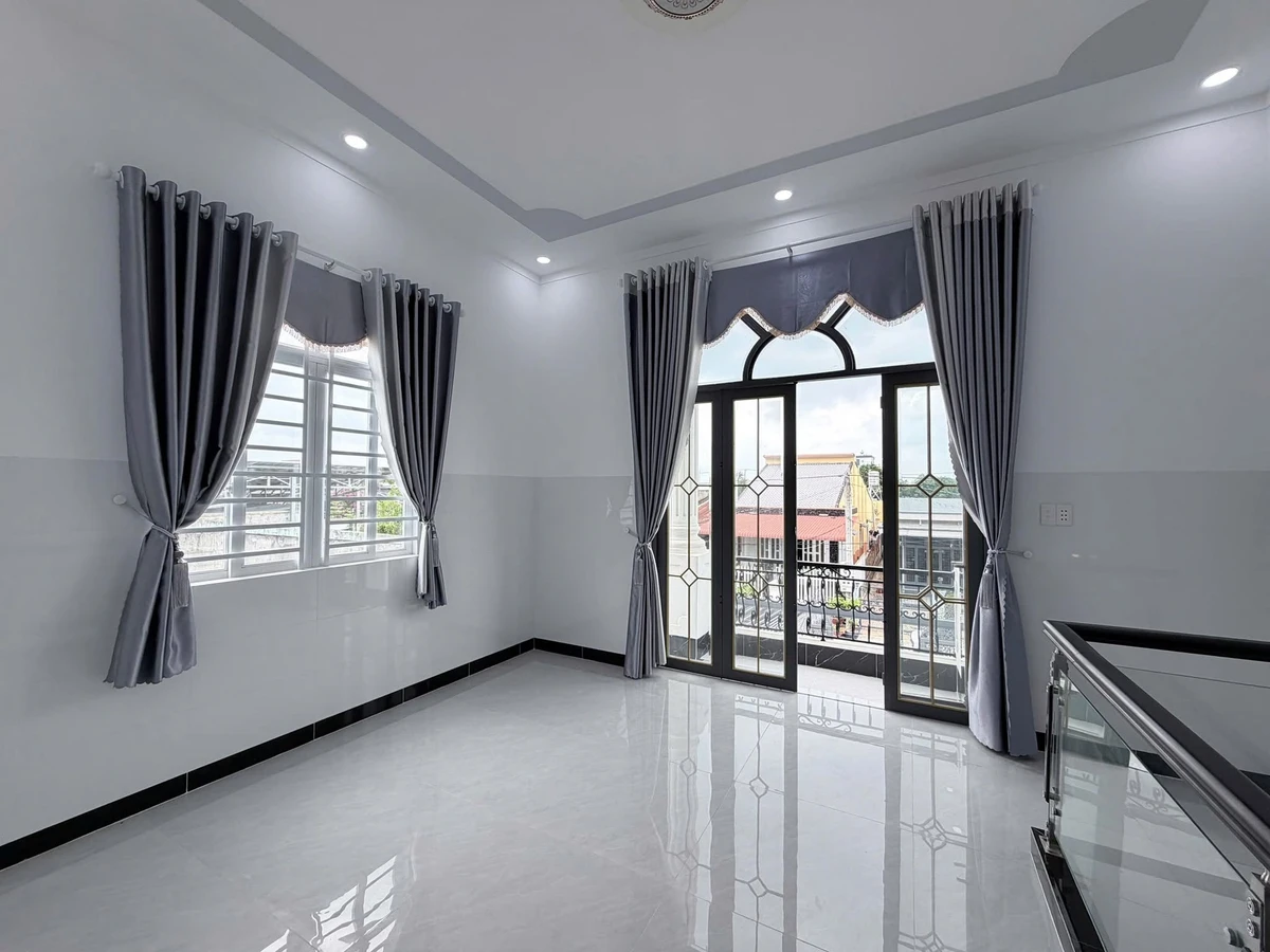Bán nhà lầu đúc 5x28m KP Hiệp Thạnh, Phường Tân Ninh, Tây Ninh giá 2,85 tỷ - Ảnh thu nhỏ 5