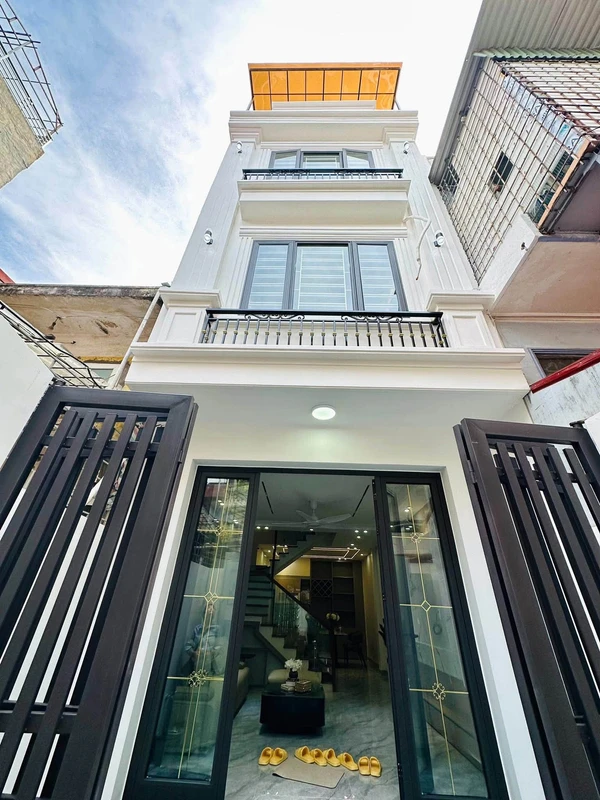Bán nhà mới 4 phòng ngủ 52m² Tôn Đức Thắng 3,99 tỷ