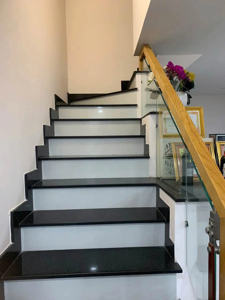 Bán nhà trệt lầu mặt tiền 98m² Thuận An, Bình Dương 2 tỷ 850 - Ảnh thu nhỏ 2