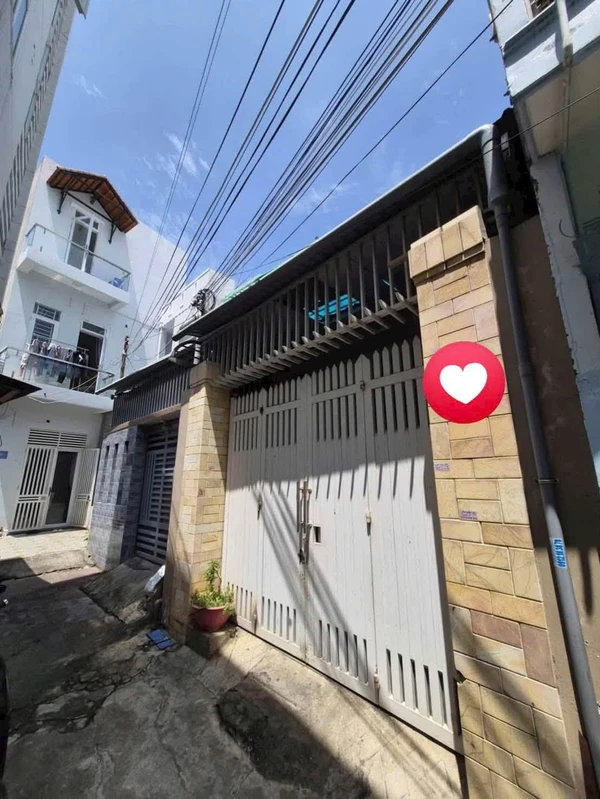 Bán nhà 1 trệt 1 gác 80,7m2 hẻm xe máy Phường 4, Vũng Tàu giá 4,2 tỷ