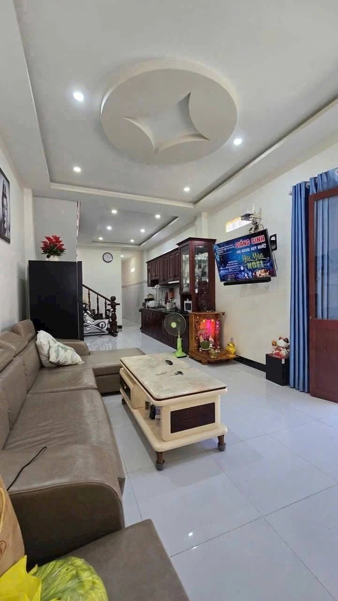 Bán nhà 2 tầng 2 mặt tiền 99,5m2 trung tâm Phan Thiết - Ảnh thu nhỏ 3