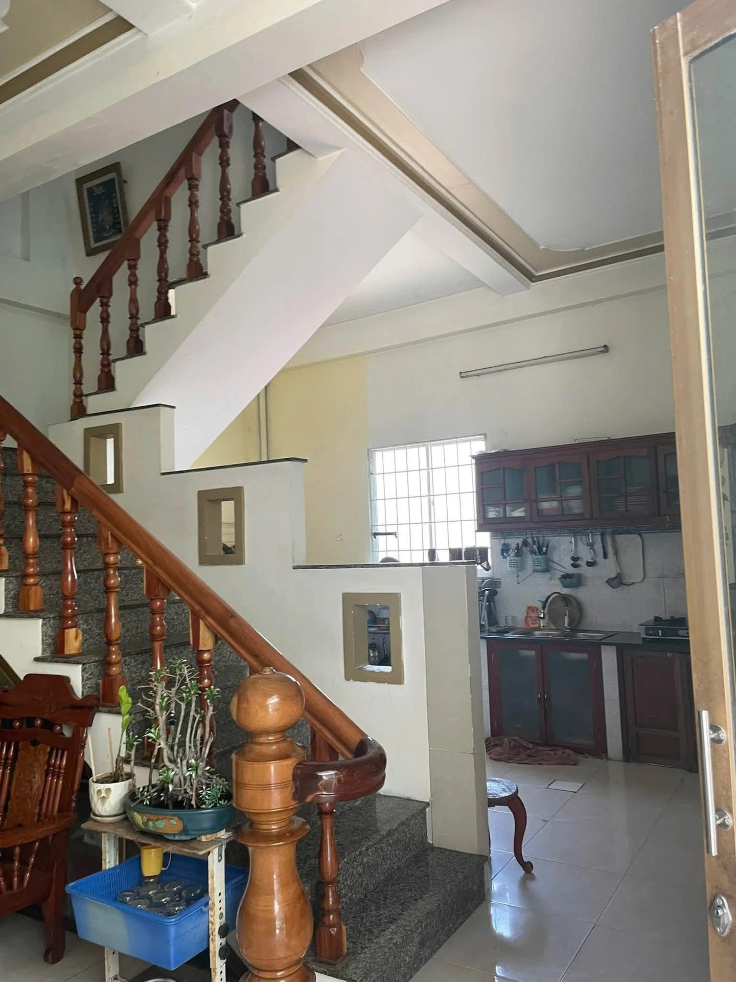 Bán nhà 2 tầng 42m2 Phường 2 Tuy Hoà 1 tỷ 800 - Ảnh 1