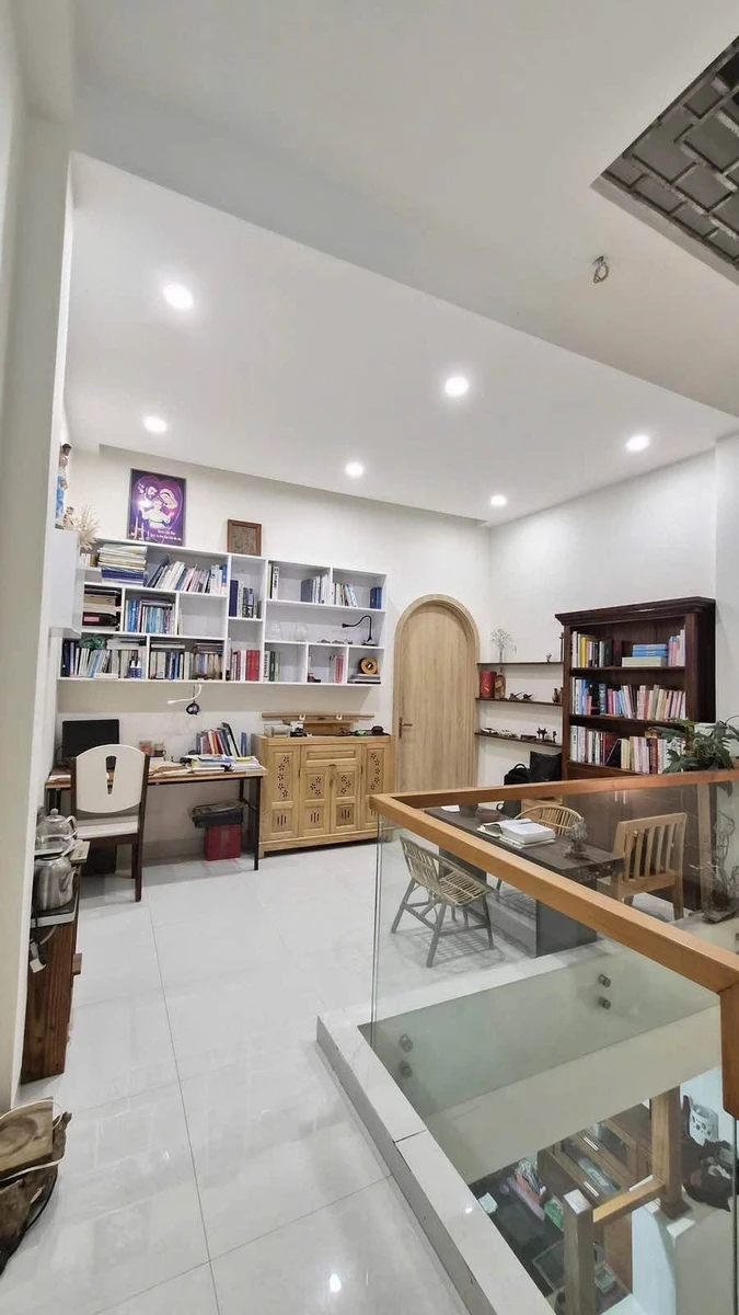 Bán nhà 2 tầng mặt tiền Trần Nhật Duật 66,2m2, 10,5 tỷ - Ảnh thu nhỏ 2
