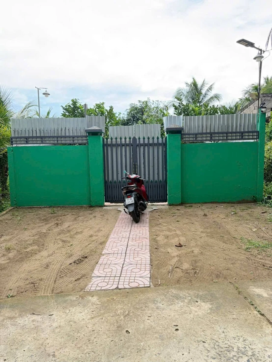 Bán trại gà Châu Hoà Vĩnh Long 1.6 tỷ 1600m2 - Ảnh 1