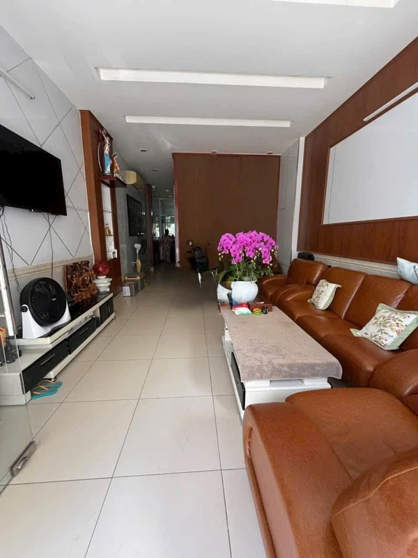 Bán nhà đẹp 4PN 5WC 216m² Võ Thị Sáu, Biên Hòa