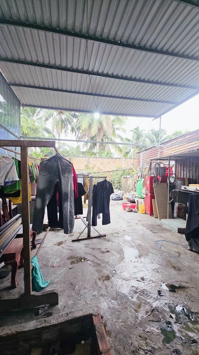 Bán nhà Đức Hòa, Long An 150m² 1 tỷ 300 triệu SHR - Ảnh thu nhỏ 4