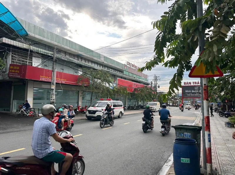 Bán đất mặt tiền D8 KDC Thuận Giao 145m2