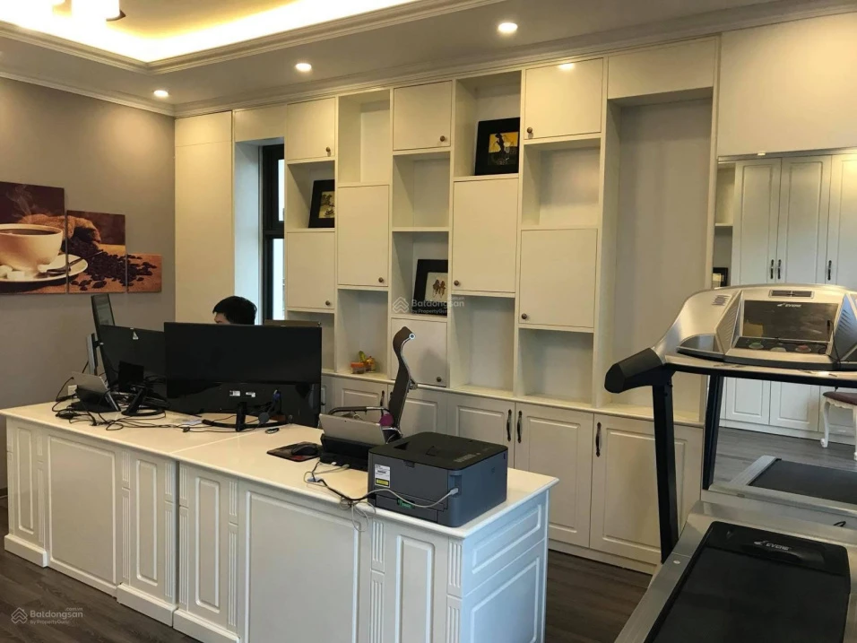 Chính chủ cho thuê biệt thự có thang máy, tầng 4 như penhouse tại Vinhomes Thăng Long - Ảnh thu nhỏ 2
