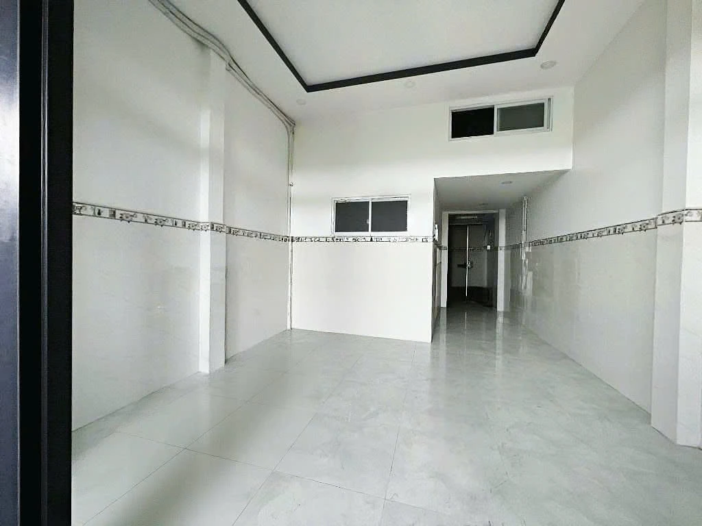 Bán nhà phố 2 tầng 60m2 3PN đối diện Vạn Phúc City, Thủ Đức, nhỉnh 5 tỷ - Ảnh thu nhỏ 2