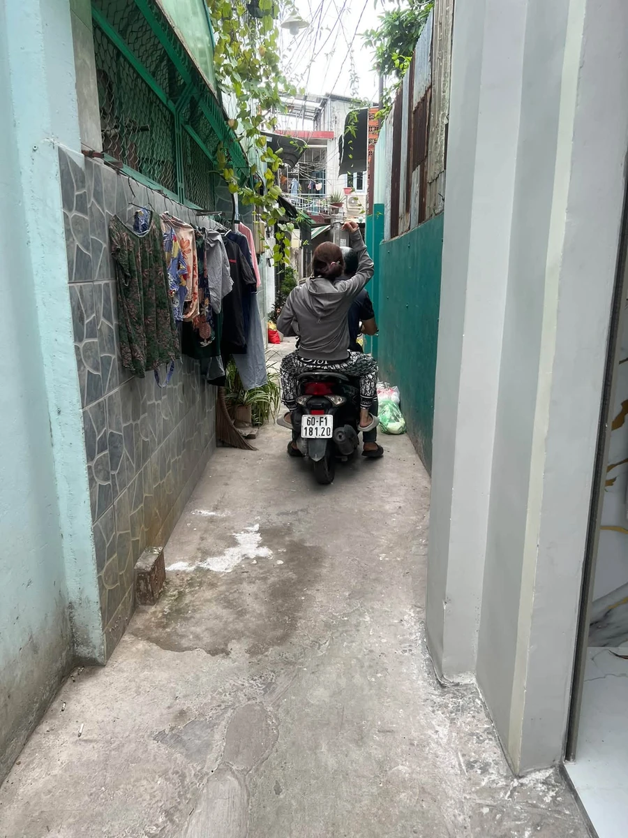 Bán nhà 2 mặt tiền 84m² gần vòng xoay Biên Hùng - Ảnh thu nhỏ 4