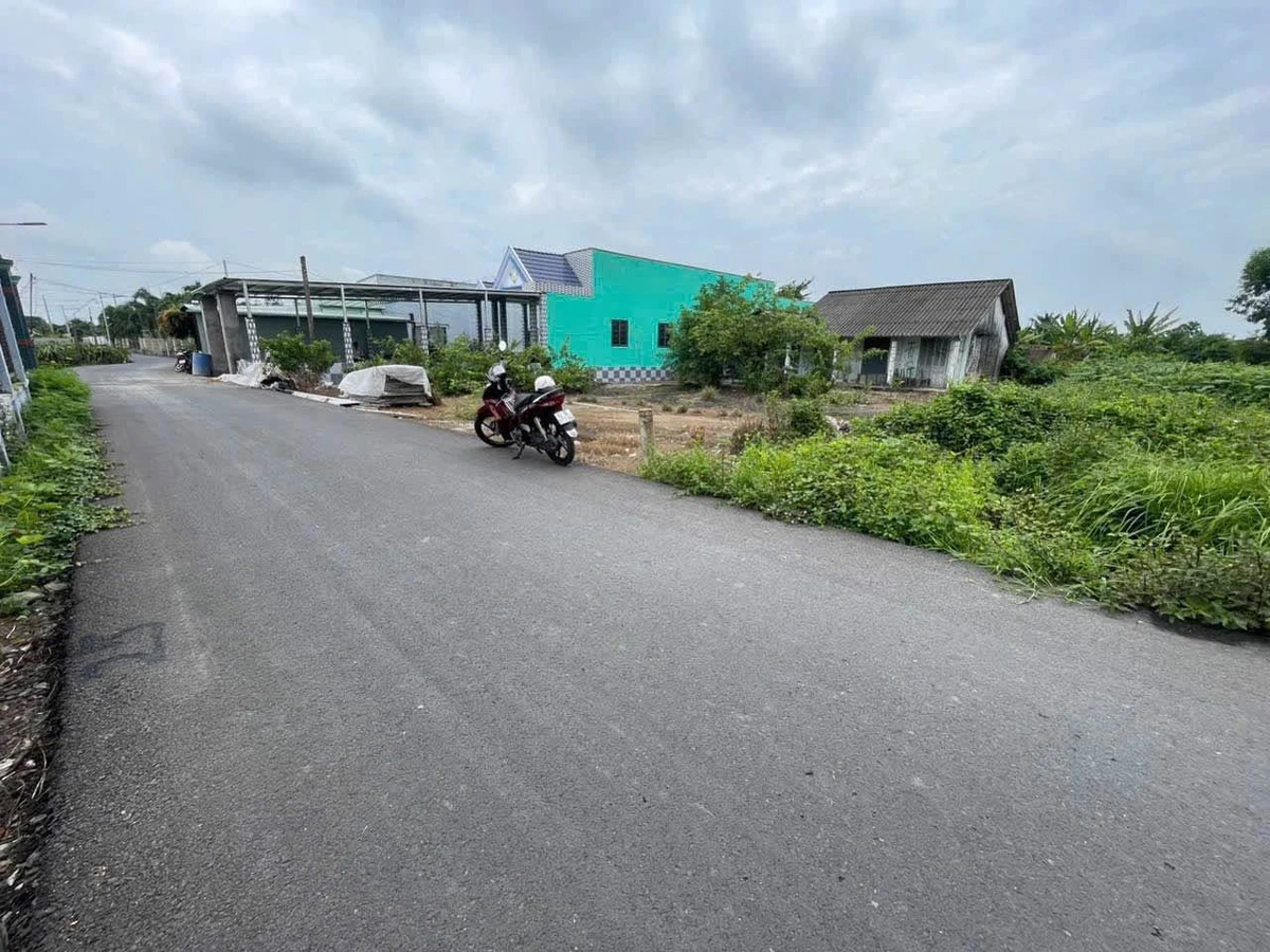 Bán đất thổ cư mặt tiền đường nhựa 280,5m2 giá 900 triệu tại Dương Xuân Hội, Châu Thành - Ảnh 1