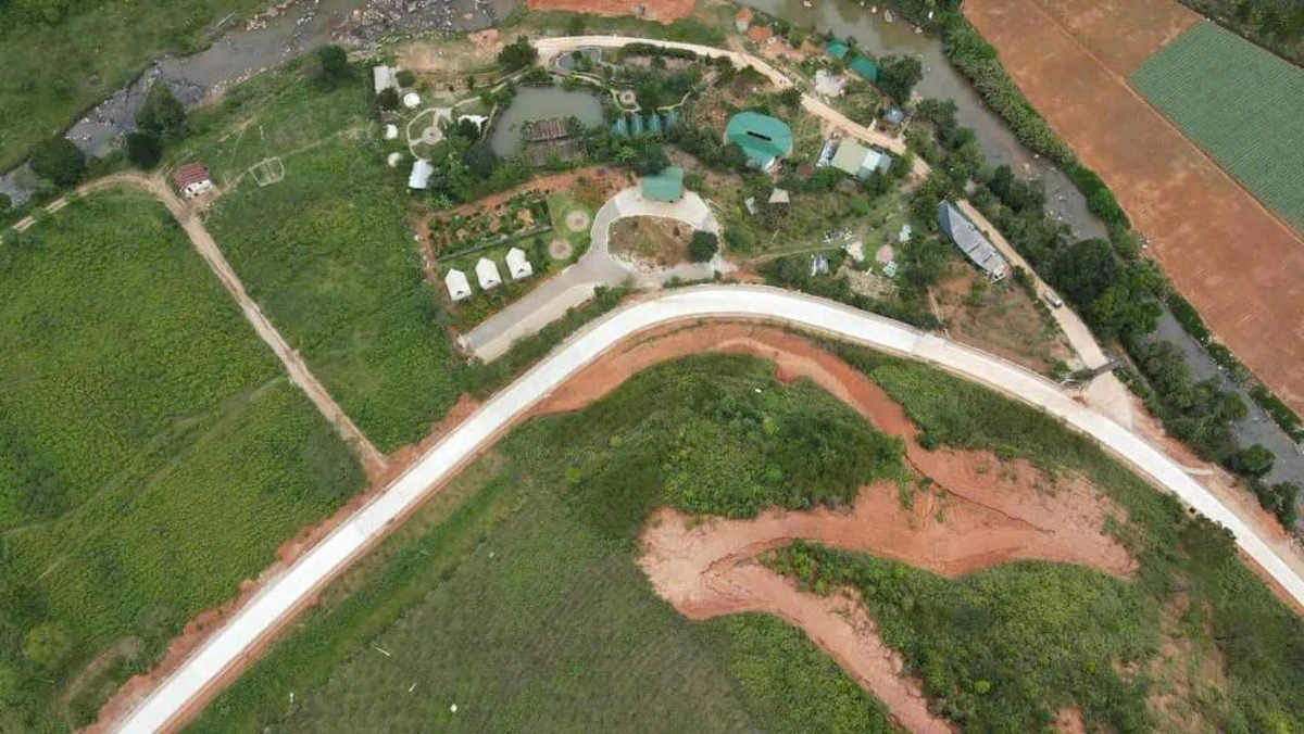Bán lô đất view rừng thông và hồ 1080m² Đà Lạt - Ảnh thu nhỏ 2