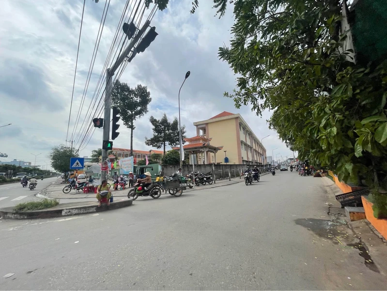 Bán lô đất kiệt ô tô 134,7m² sát biển Đà Nẵng daug