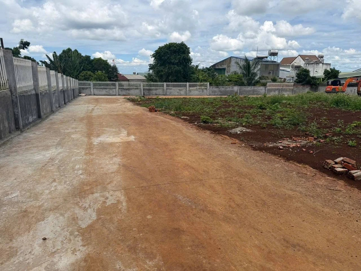 Bán 3 lô đất Buôn Ma Thuột, 5.6x18m, 2.45 tỷ/lô - Ảnh thu nhỏ 2