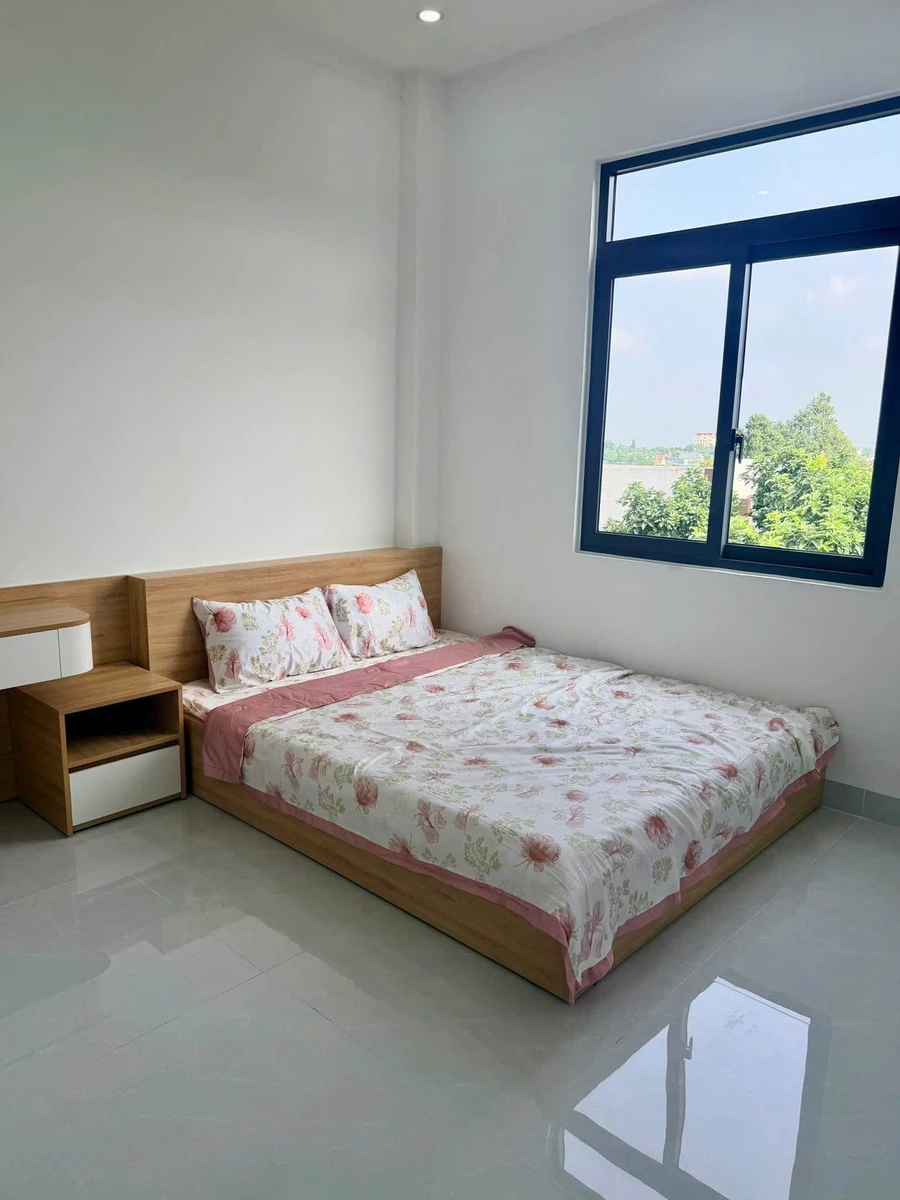 Nhà phố 100m² 3 phòng ngủ Nguyễn Duy Trinh 3 tỷ 880 - Ảnh thu nhỏ 4