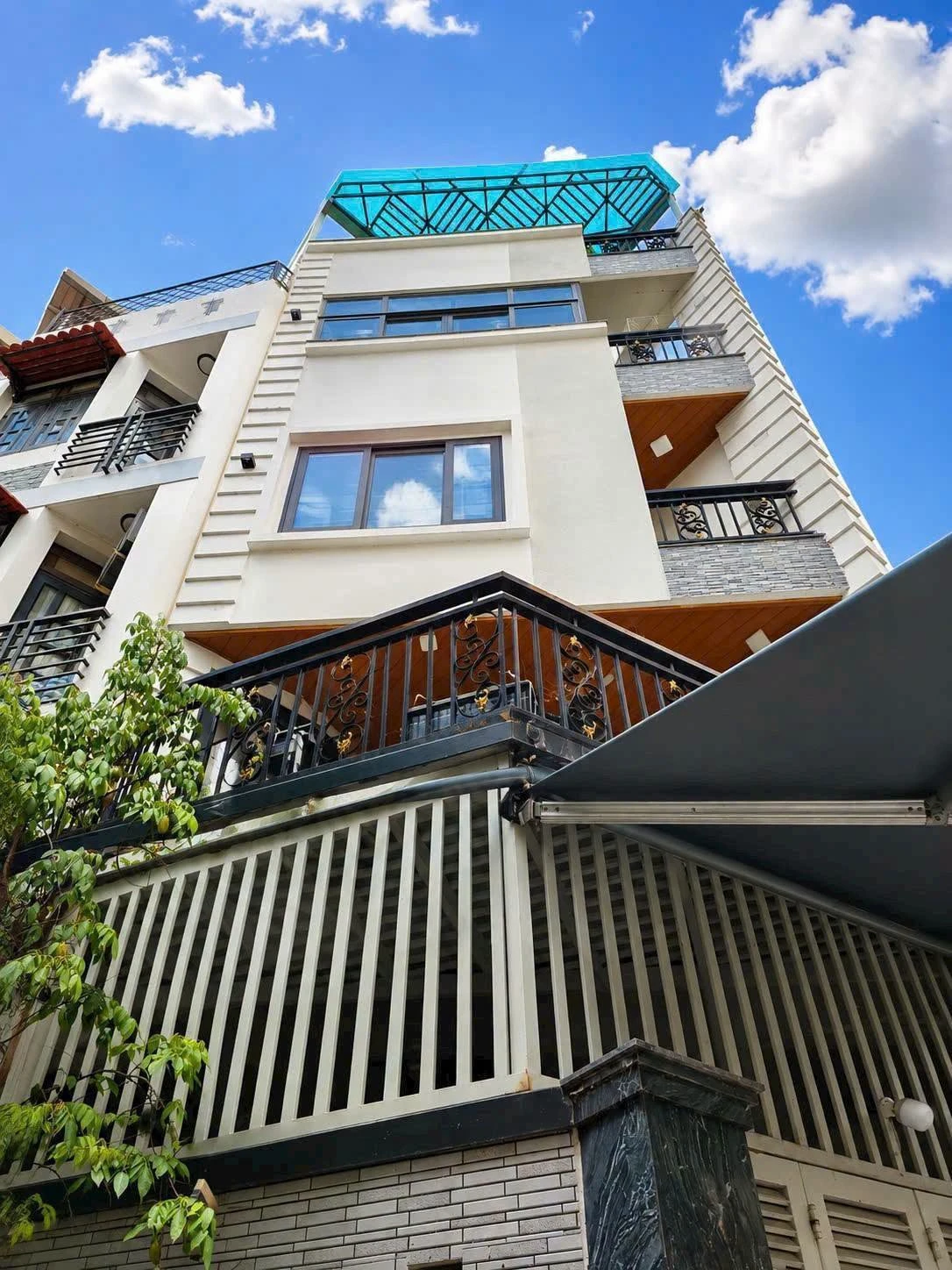 Bán nhà lô góc 5 tầng 58m² có thang máy, hẻm xe tải Nguyễn Công Hoan, Phú Nhuận - Ảnh 1