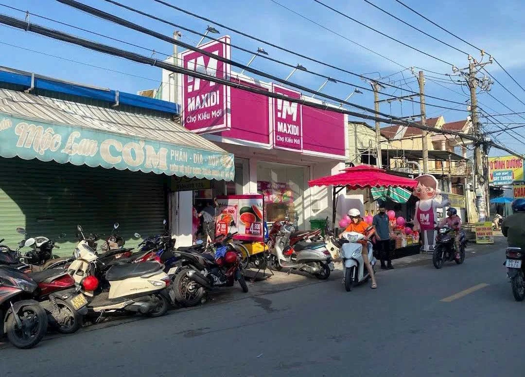 Bán nhà mặt tiền chợ Lý Văn Sâm 185m² Biên Hòa - Ảnh 1