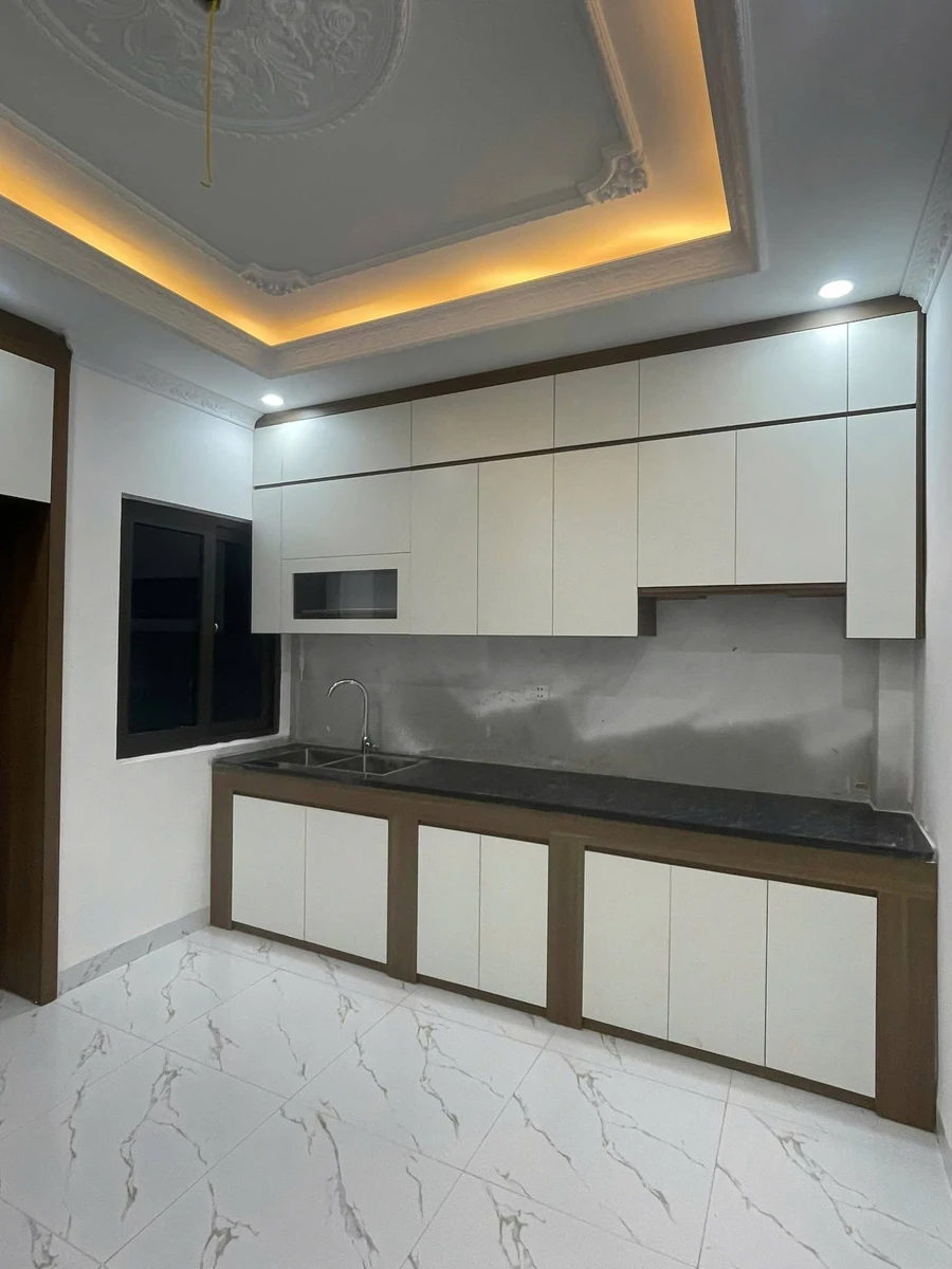 Bán nhà 4 tầng >60m² Thanh Trì, mặt tiền rộng, ô tô đỗ cửa - Ảnh thu nhỏ 2