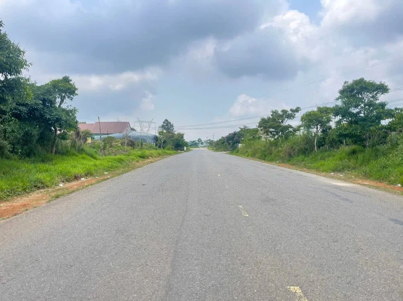 Bán đất 1543m2 mặt tiền 45m Phan Đình Phùng Bảo Lộc