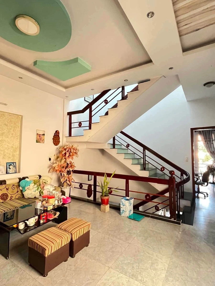 Bán nhà 3 tầng mặt tiền Trần Nam Trung, 294m², 4,5 tỷ - Ảnh thu nhỏ 3